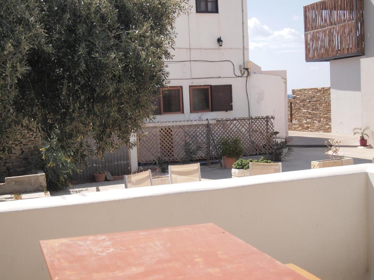 Vrahos Studios Kionia Luaran gambar